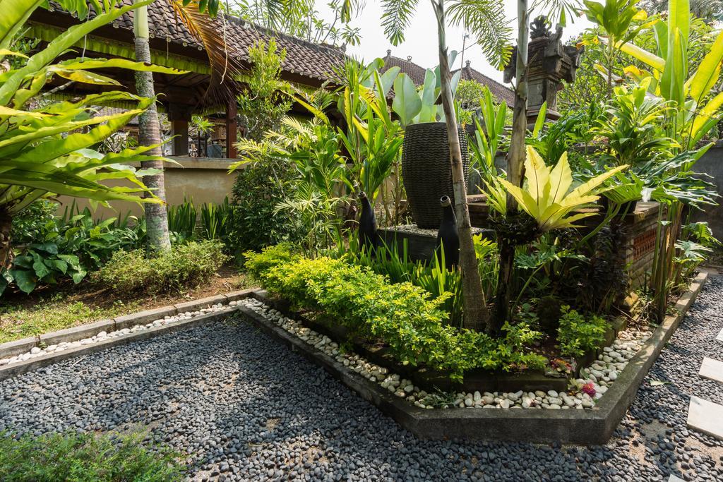 Asik Bali House Ubud Exterior photo