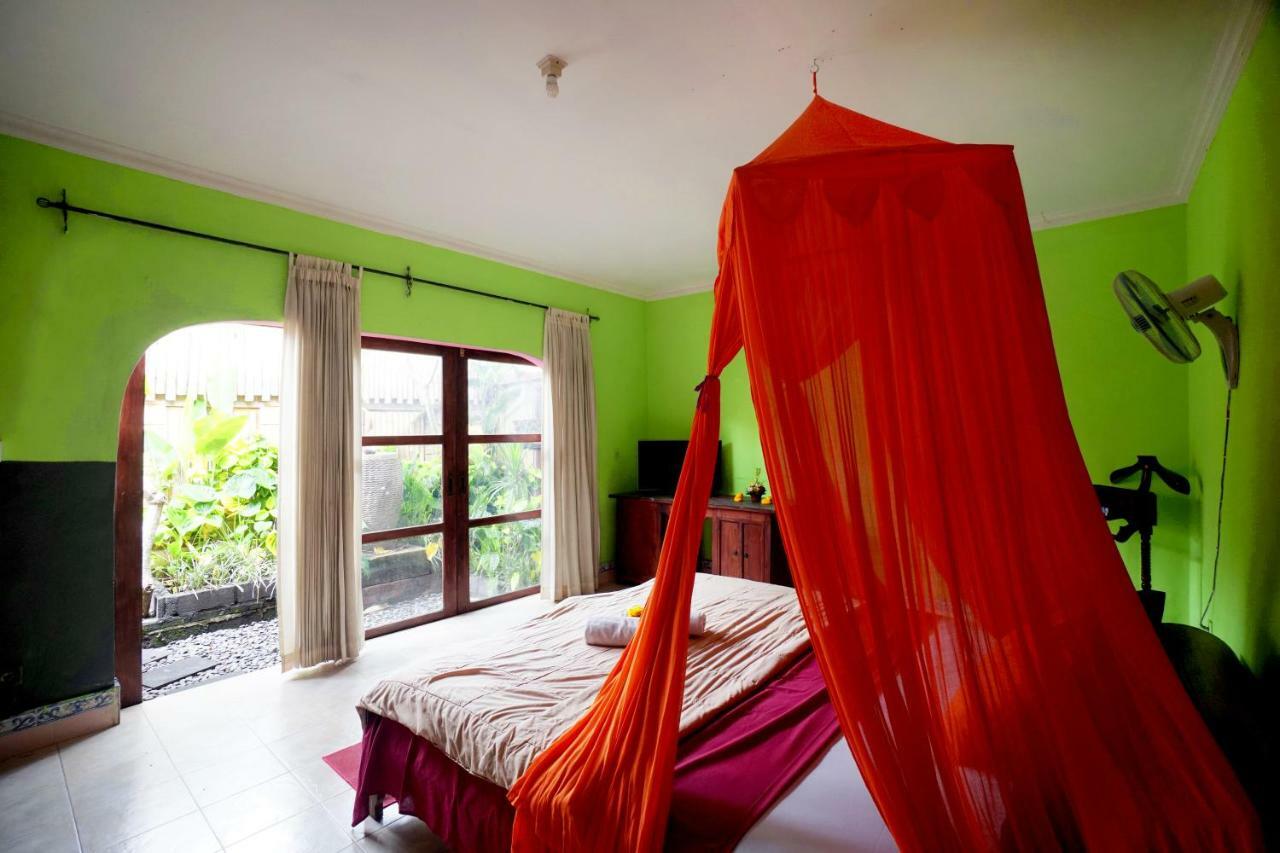 Asik Bali House Ubud Exterior photo
